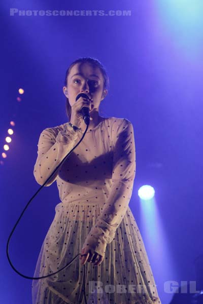 SIGRID - 2017-11-04 - PARIS - Grande Halle de La Villette - 